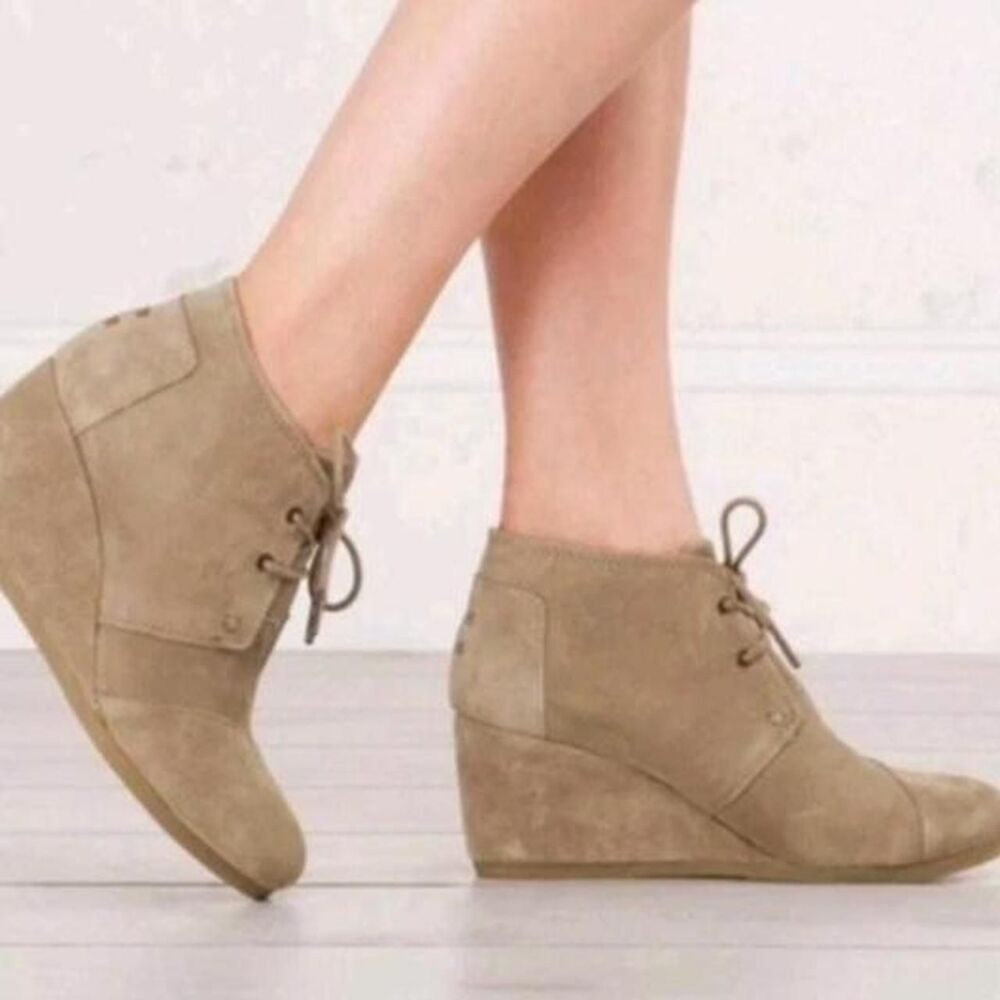 Toms Women's Tan and Brown Boots